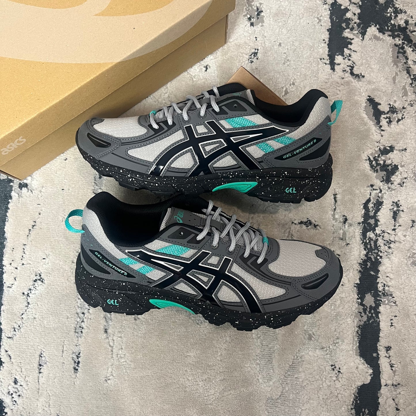 ASICS GEL VENTURE 6 - GREY / MINT