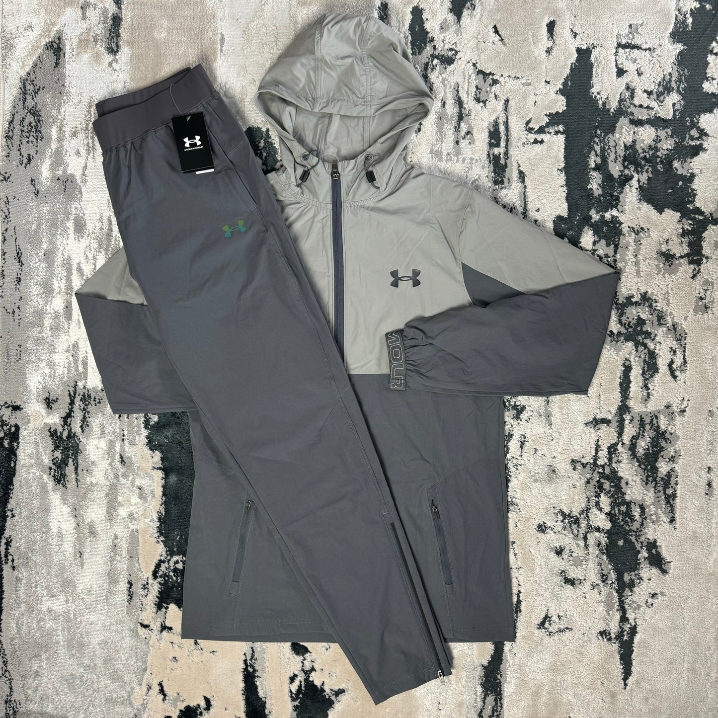 UNDER ARMOUR VANISH FULL ZIP HOODED TRACKSUIT - GREY