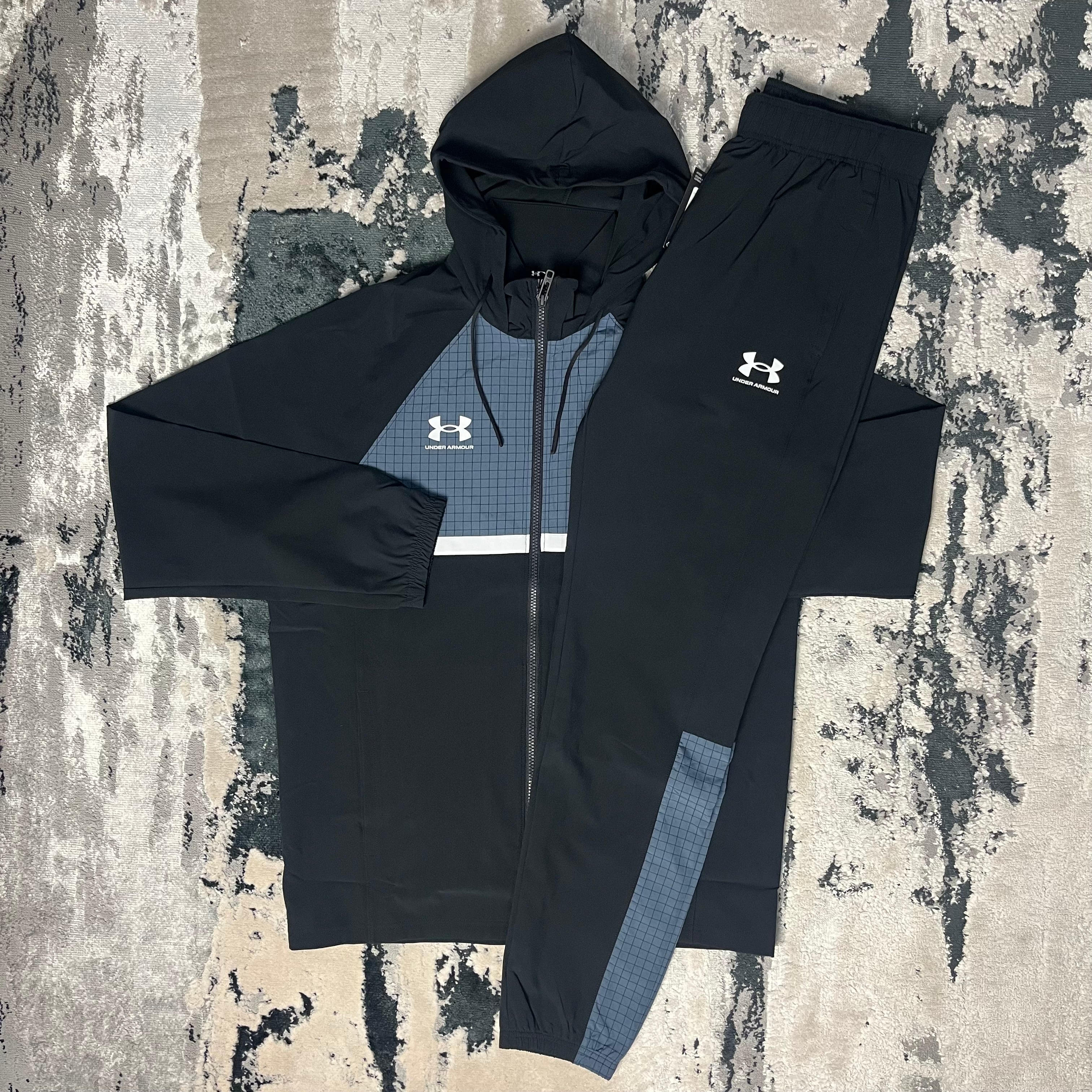 UNDER ARMOUR WOVEN PACER GRID TRACKSUIT - BLACK / BLUE – ACTIVE TRENDZ LTD