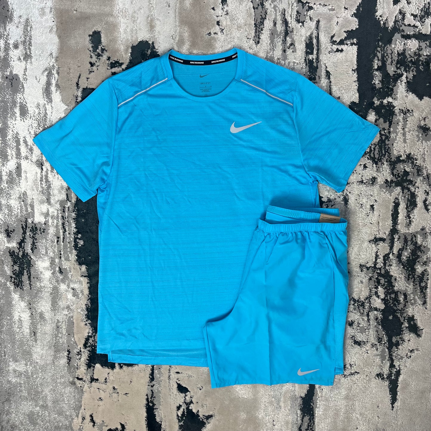 NIKE DRI FIT MILER 1.0 T SHIRT / SHORT SET - SKY BLUE