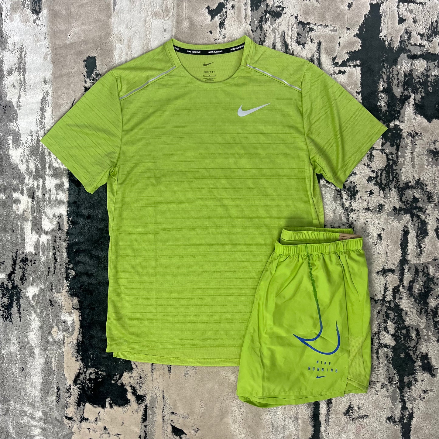 NIKE DRI FIT MILER 1.0 / RUNNING DIVISION SHORT SET - APPLE GREEN