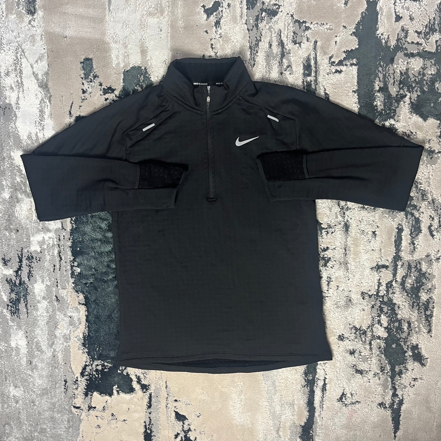 NIKE DRI FIT ELEMENT THERMAL HALF ZIP - BLACK