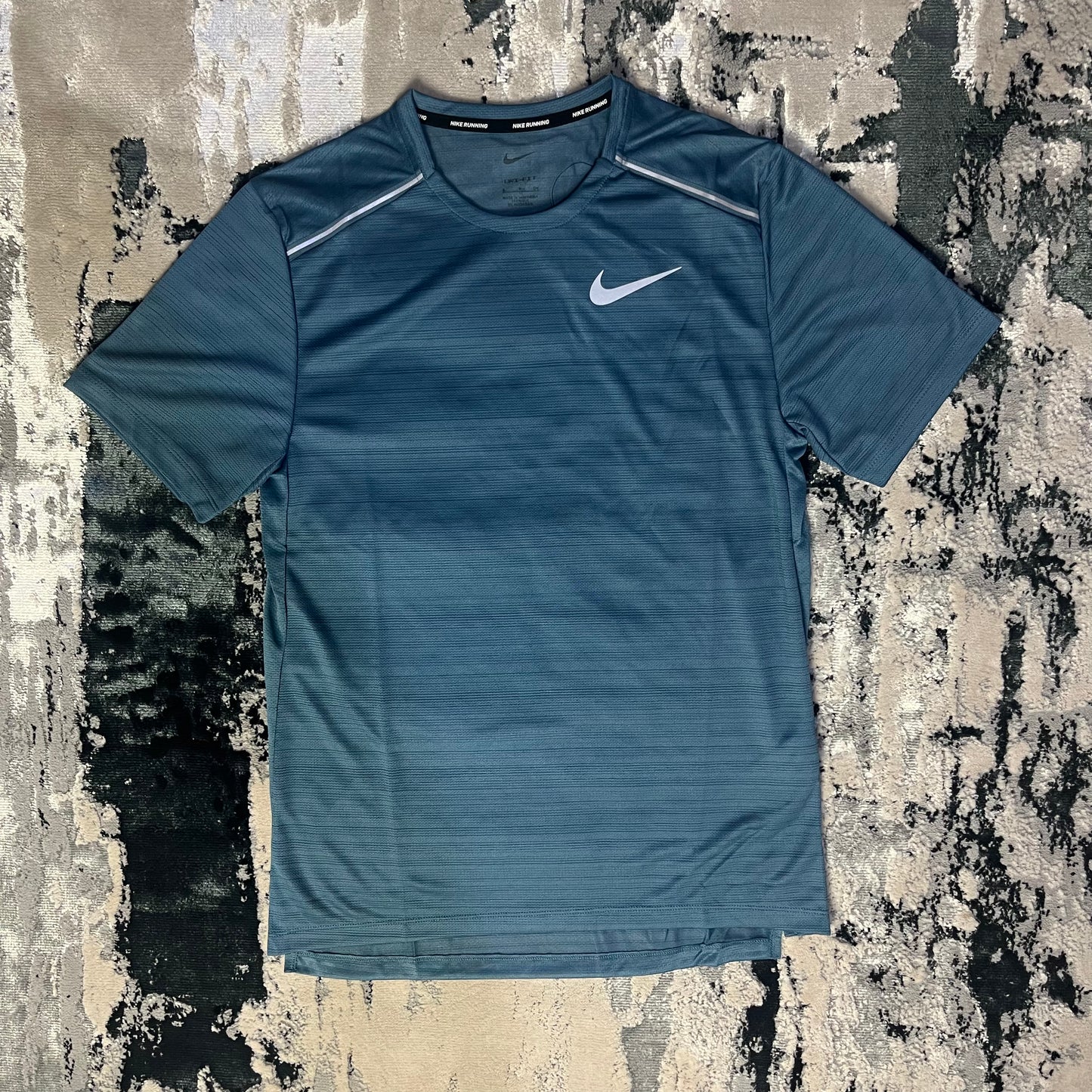 NIKE DRI FIT MILER 1.0 T SHIRT - THUNDER BLUE